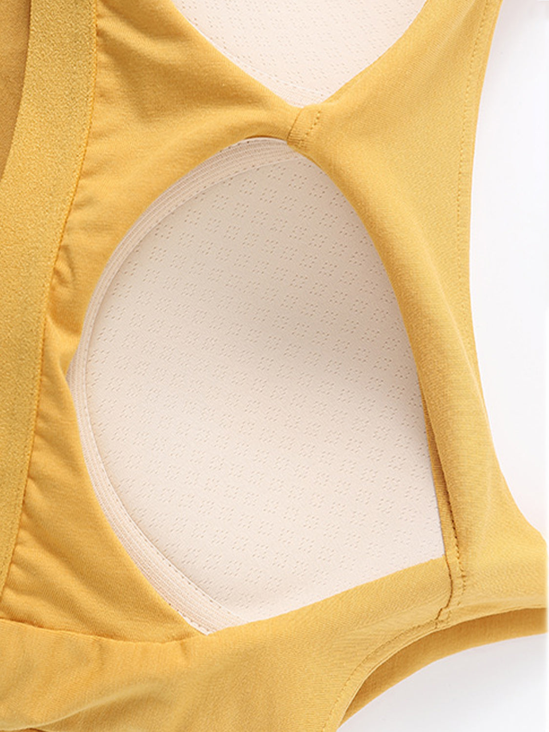 Scoop Neck Cropped Cami with Chest Pads Camisoles