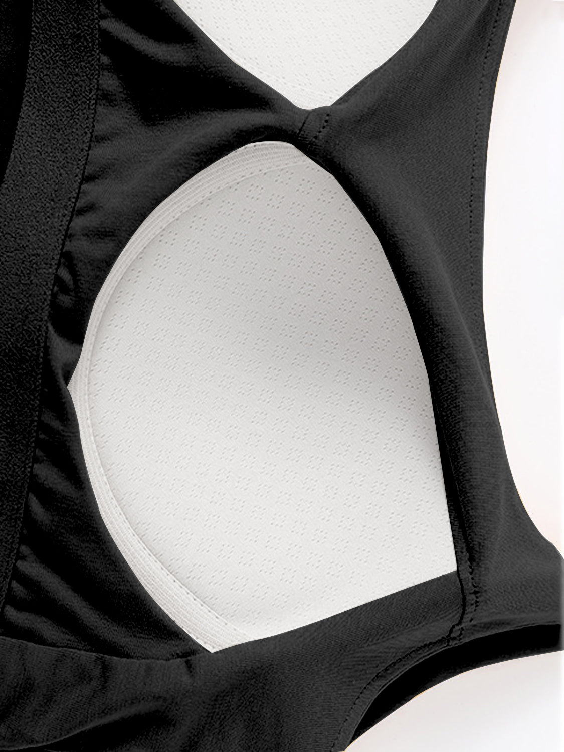 Scoop Neck Cropped Cami with Chest Pads Camisoles