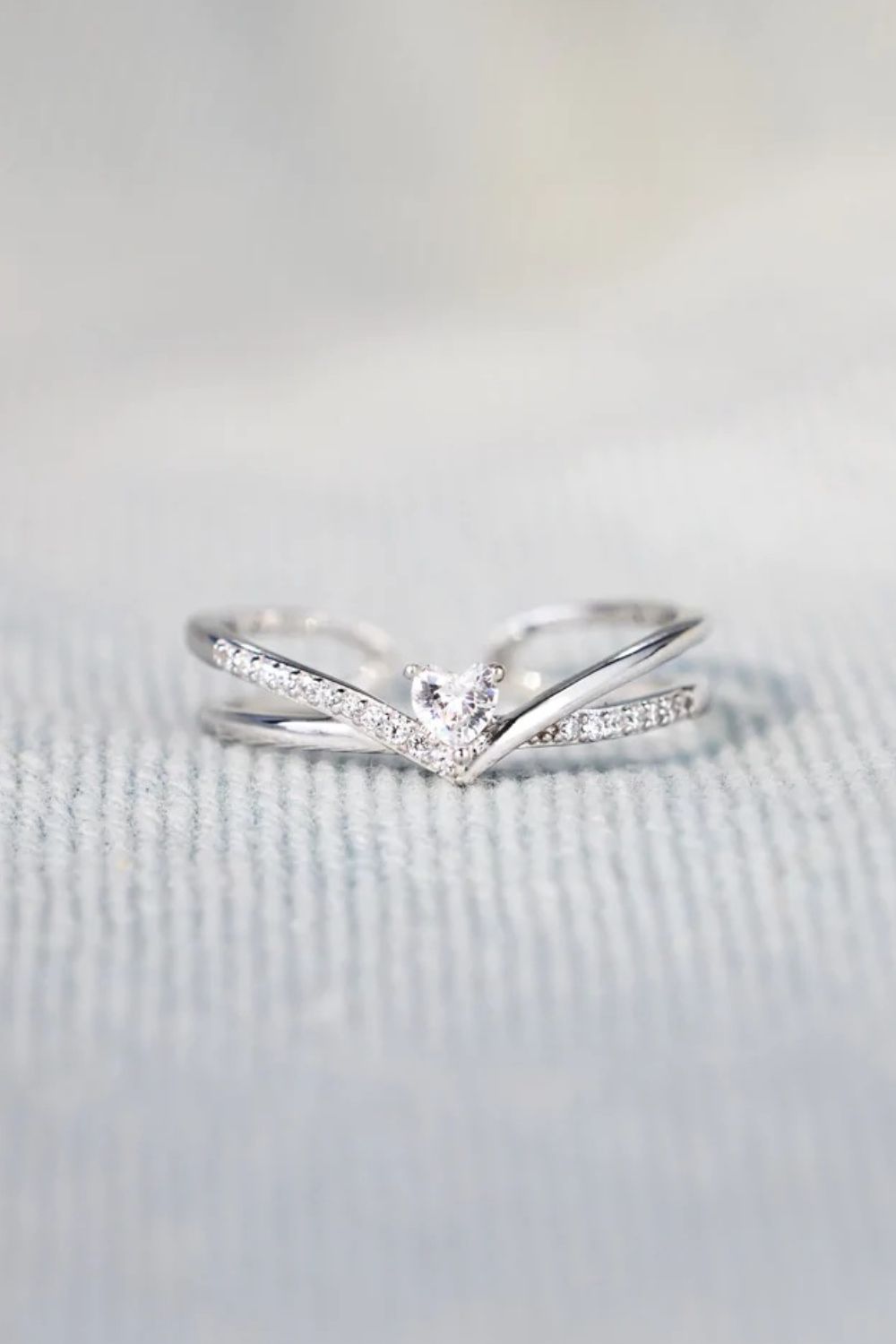 925 Sterling Silver Heart Open Ring with Inlaid Zircon Ring